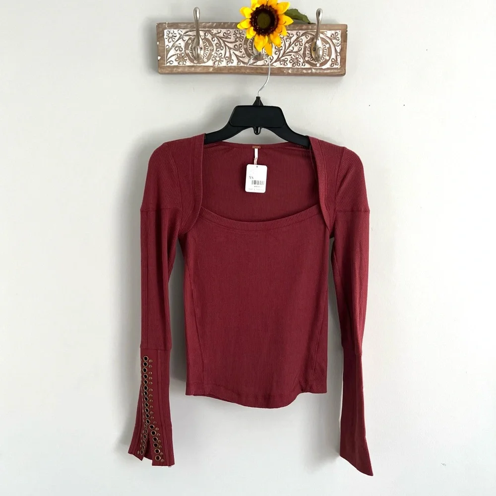 FREE PEOPLE A Little Unruly Top - Size XS - Red Jasper Long Sleeve Boho - NWT
